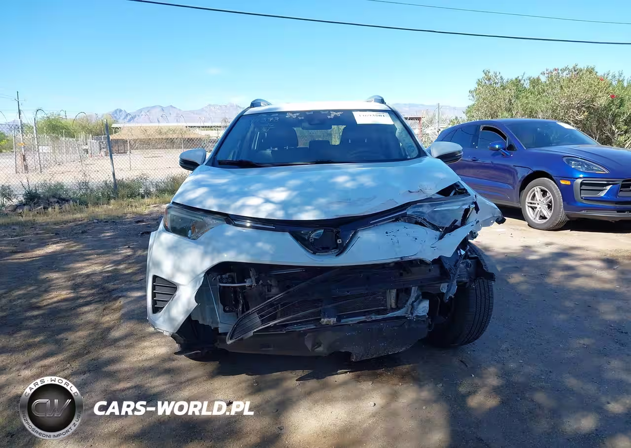 2018 Toyota Rav4 Hybrid Le VIN:JTMRJREV2JD200224 - 6