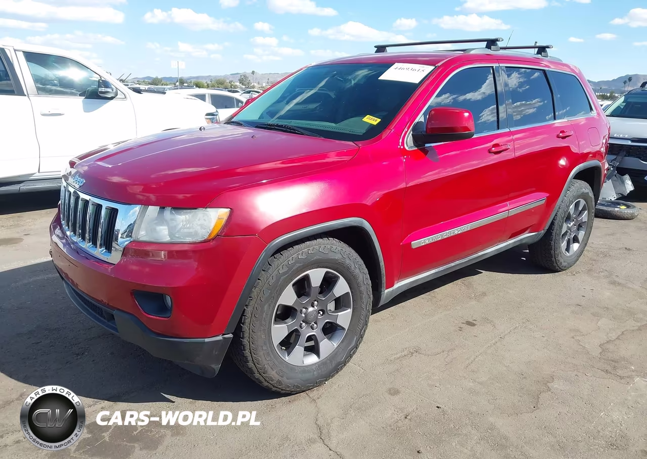 2011 Jeep Grand Cherokee Laredo VIN:1J4RS4GG9BC513612 - 2