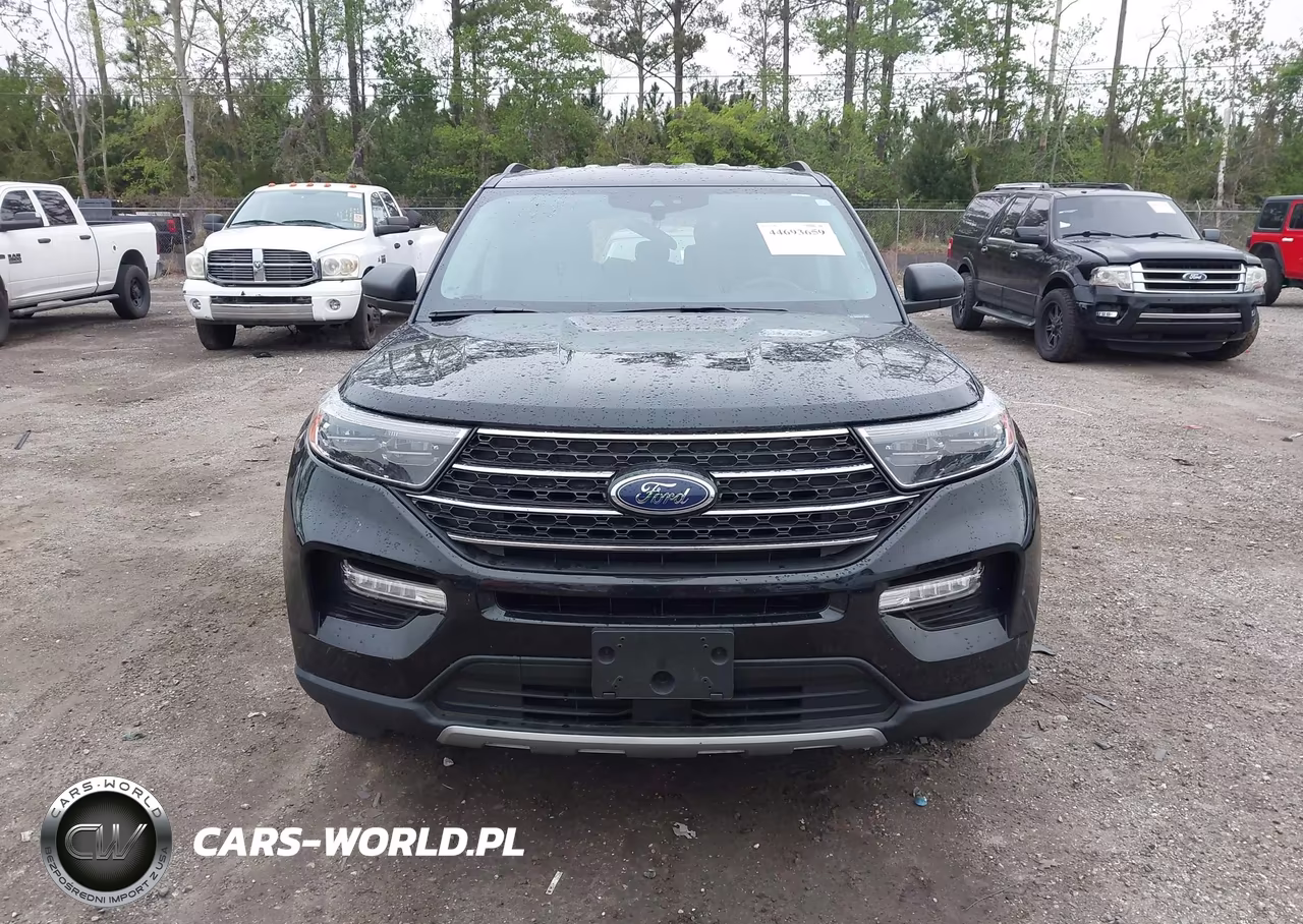 2024 Ford Explorer Xlt VIN:1FMSK7DH6RGA03934 - 12