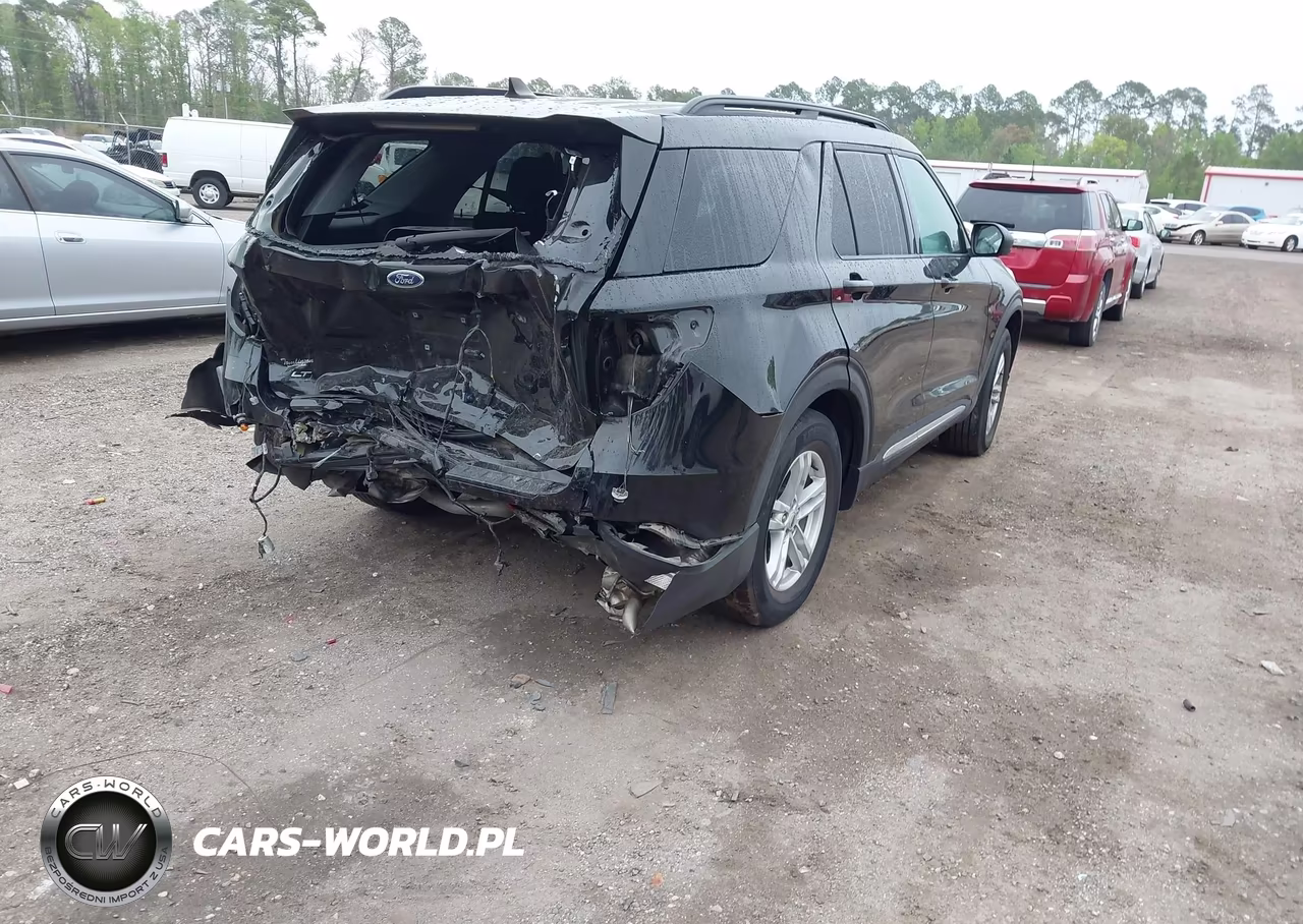 2024 Ford Explorer Xlt VIN:1FMSK7DH6RGA03934 - 4