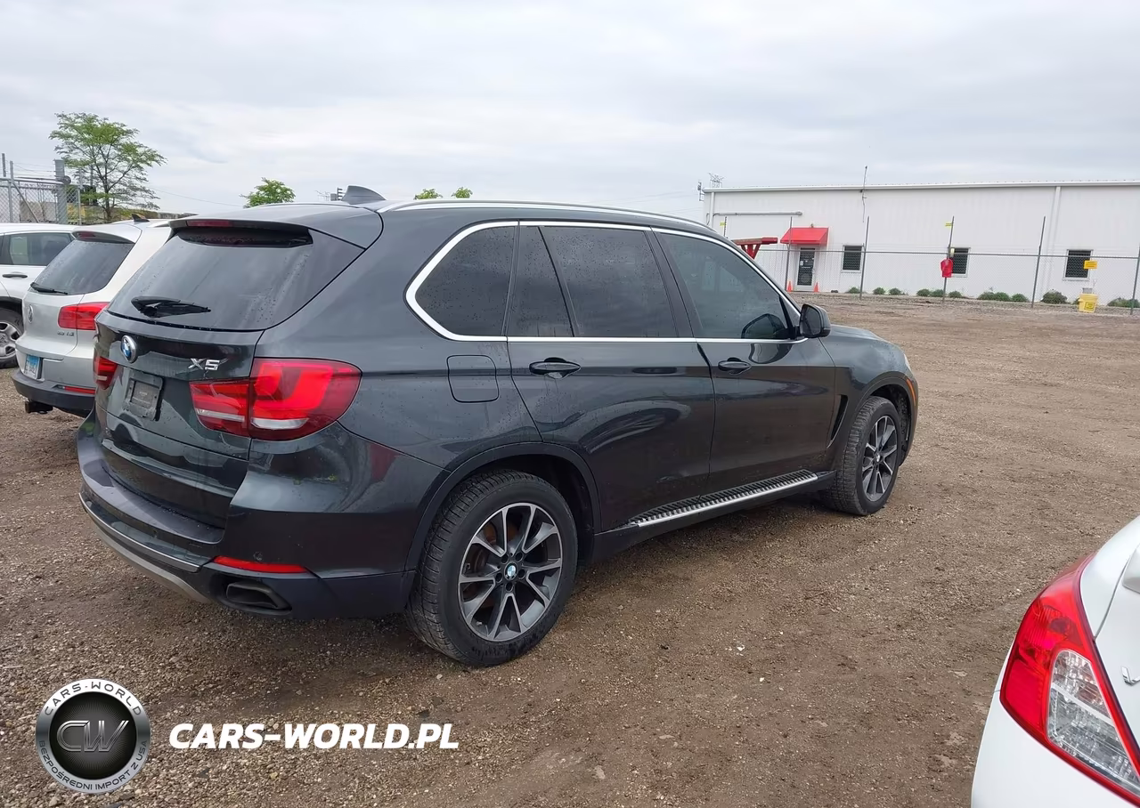 2014 BMW X5 xDrive50I VIN:5UXKR6C55E0C02589 - 4