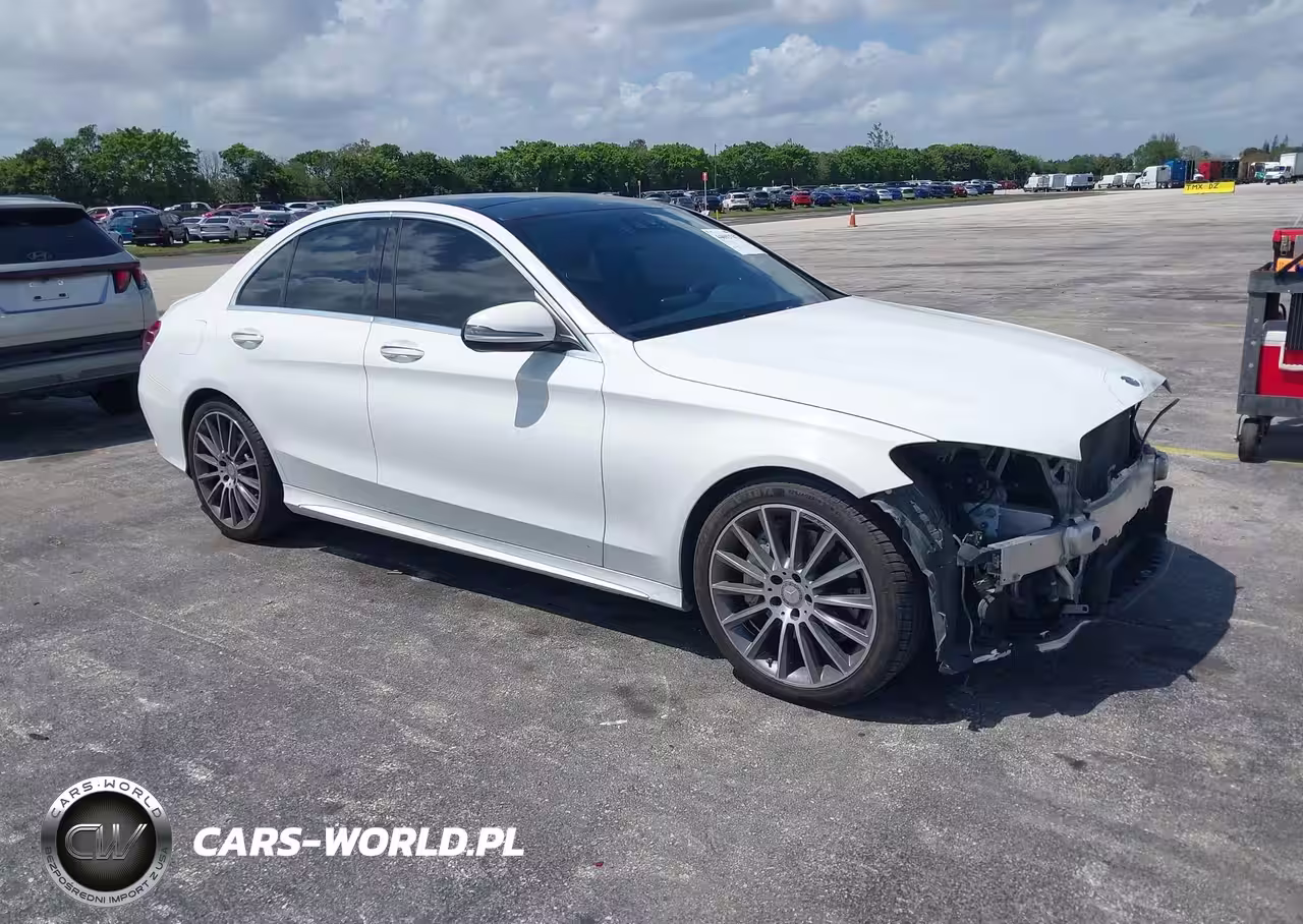 2017 Mercedes-Benz C 300 Sport