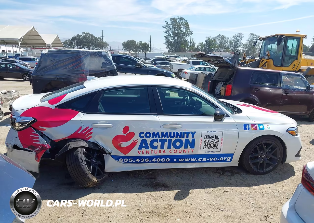 2023 Honda Civic Sport VIN:2HGFE2F56PH519944 - 13