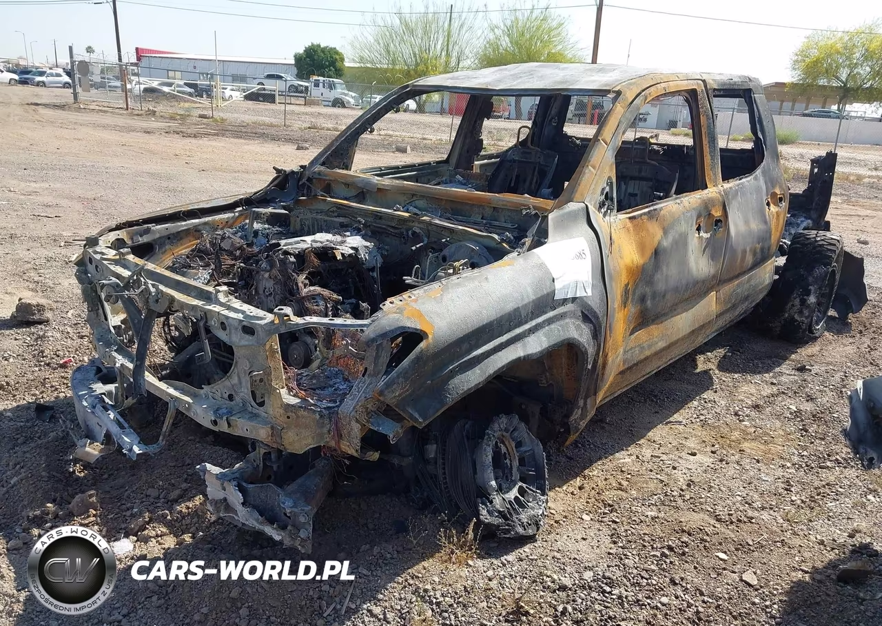 2025 Toyota Tacoma Trd Sport VIN:3TMLB5JN3SM136329 - 2