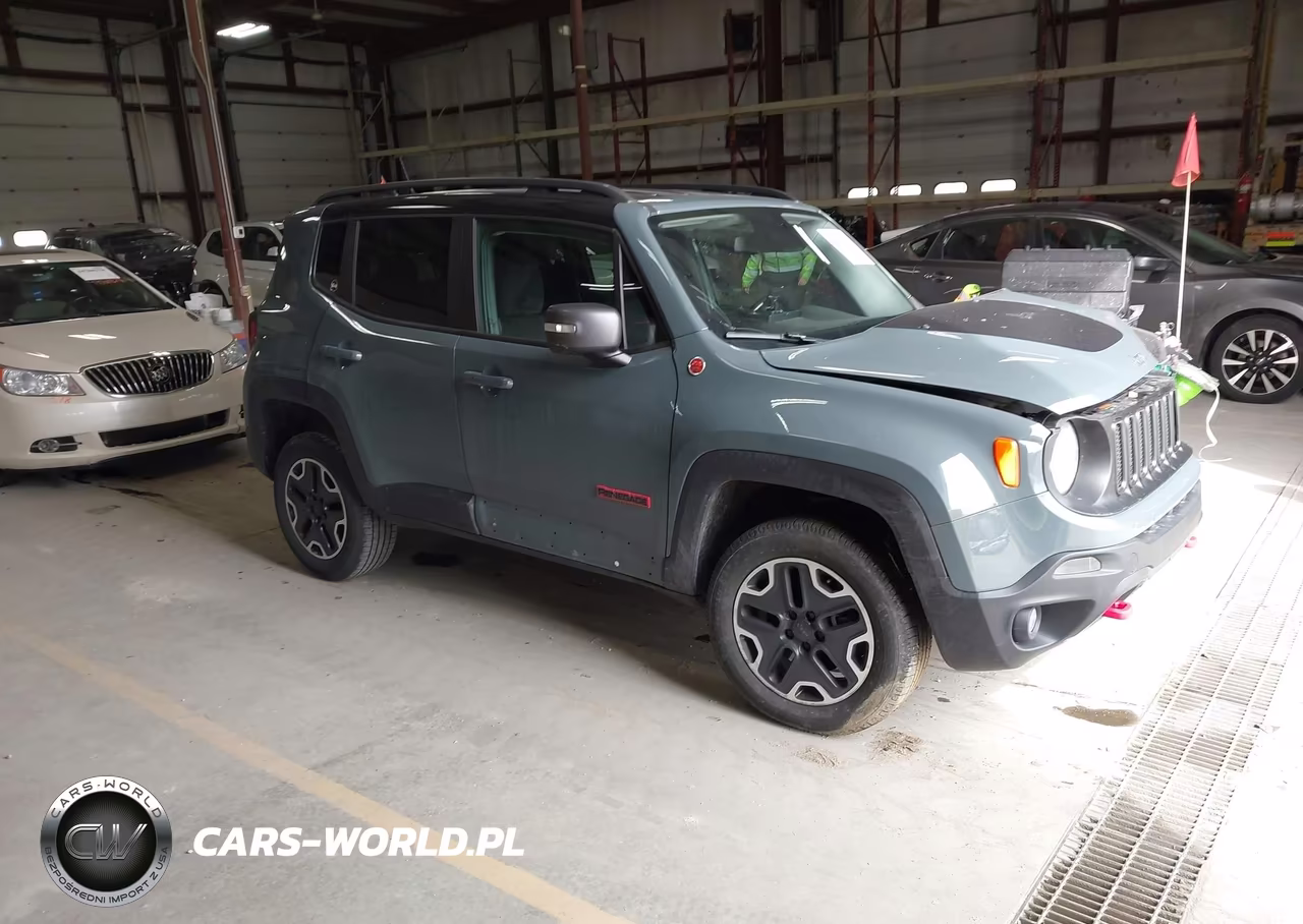 2017 Jeep Renegade Trailhawk 4X4