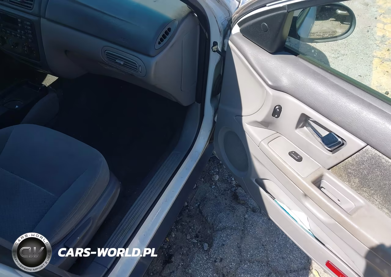 2003 Ford Taurus Lx VIN:1FAFP52U03A117861 - 5