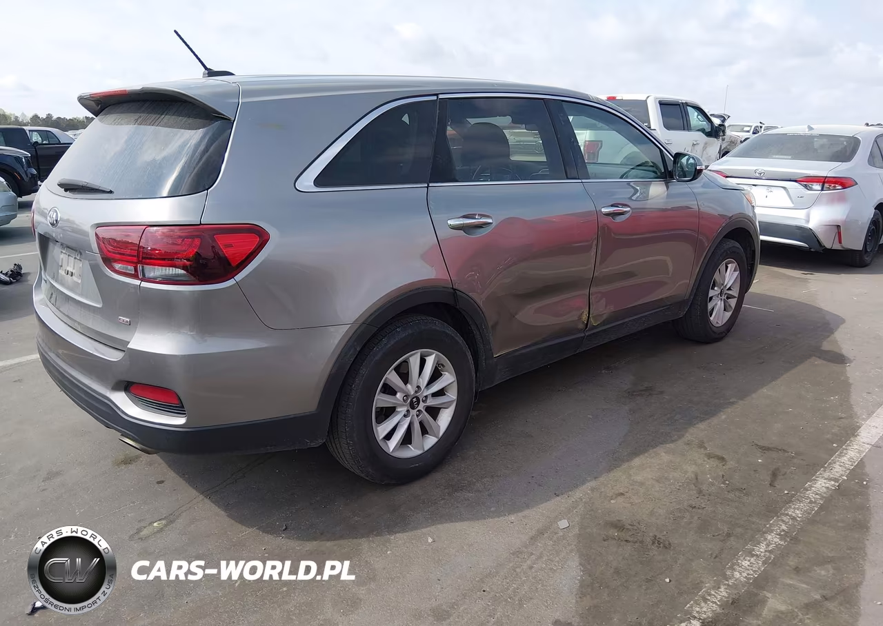 2019 Kia Sorento 2.4L L VIN:5XYPG4A39KG494091 - 4