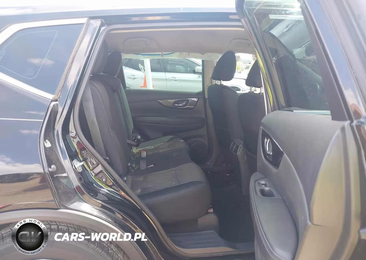 2018 Nissan Rogue S VIN:5N1AT2MT6JC749537 - 8