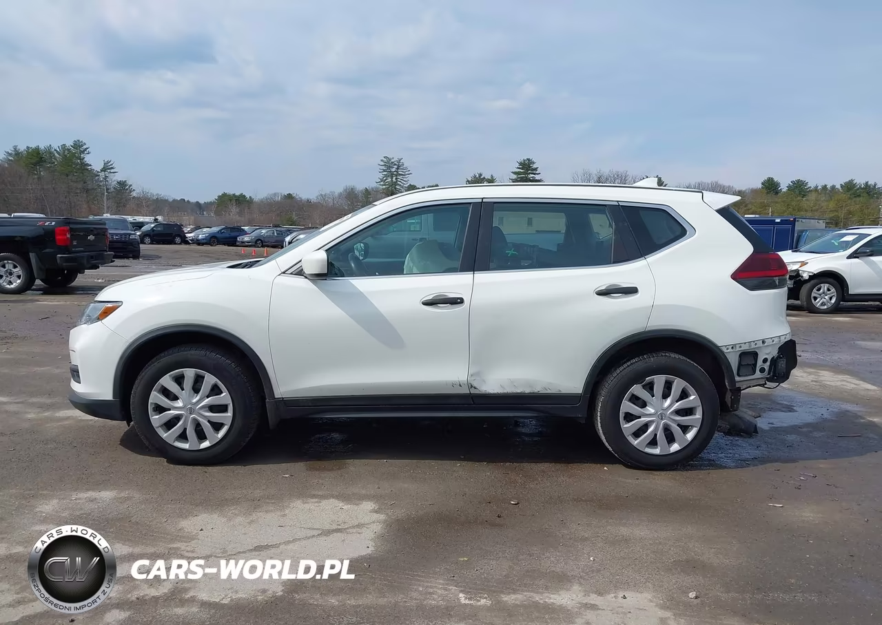 2018 Nissan Rogue S VIN:5N1AT2MV9JC789693 - 15