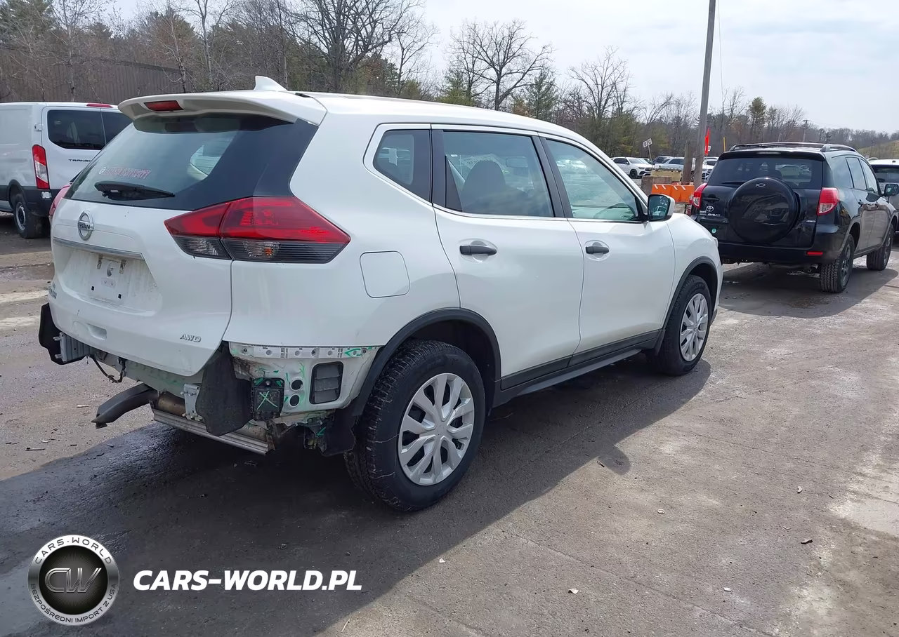 2018 Nissan Rogue S VIN:5N1AT2MV9JC789693 - 4