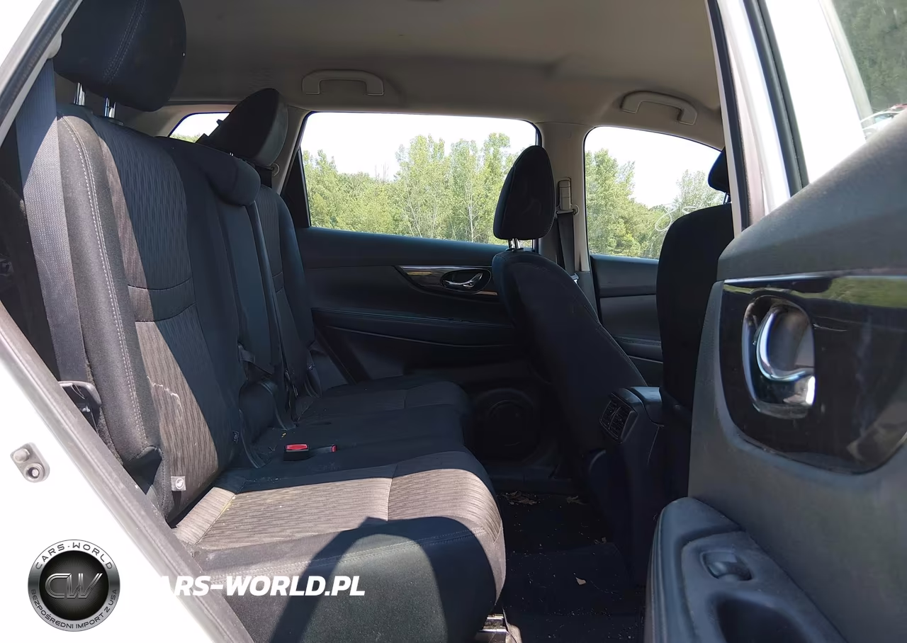 2018 Nissan Rogue S VIN:5N1AT2MV9JC789693 - 8