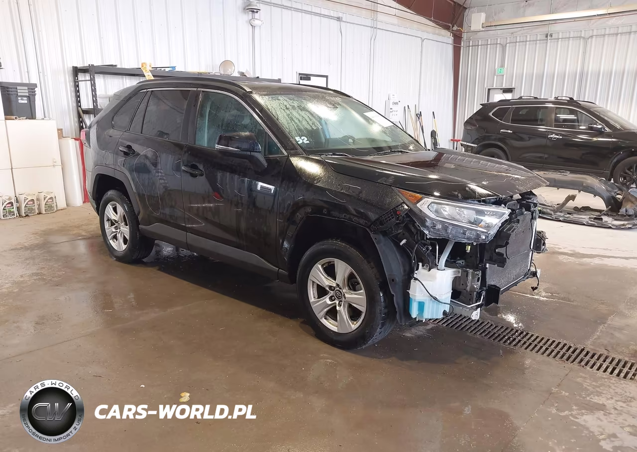 2020 Toyota Rav4 Xle – zdjęcie 1 z 17