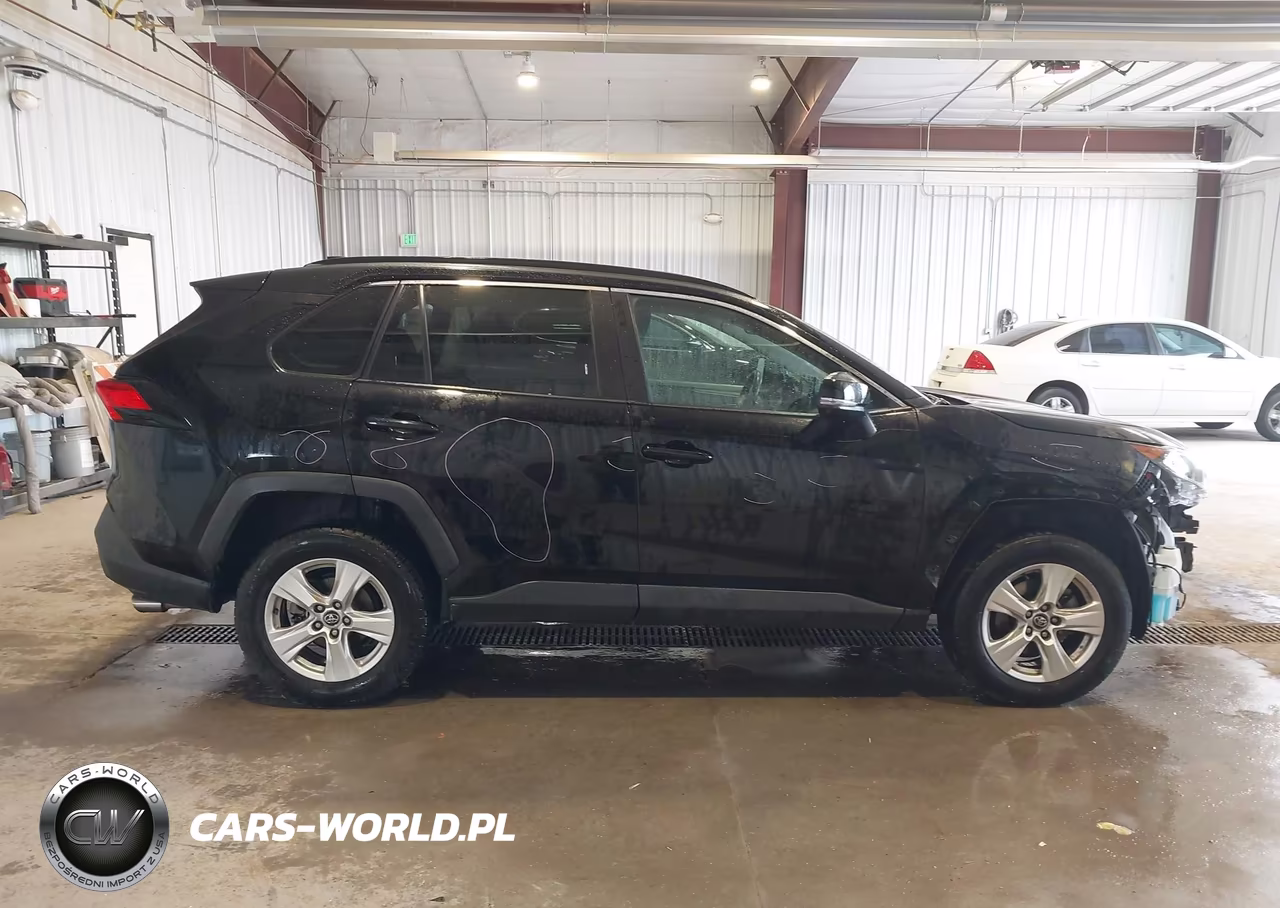 2020 Toyota Rav4 Xle VIN:2T3W1RFV4LC051338 - 14