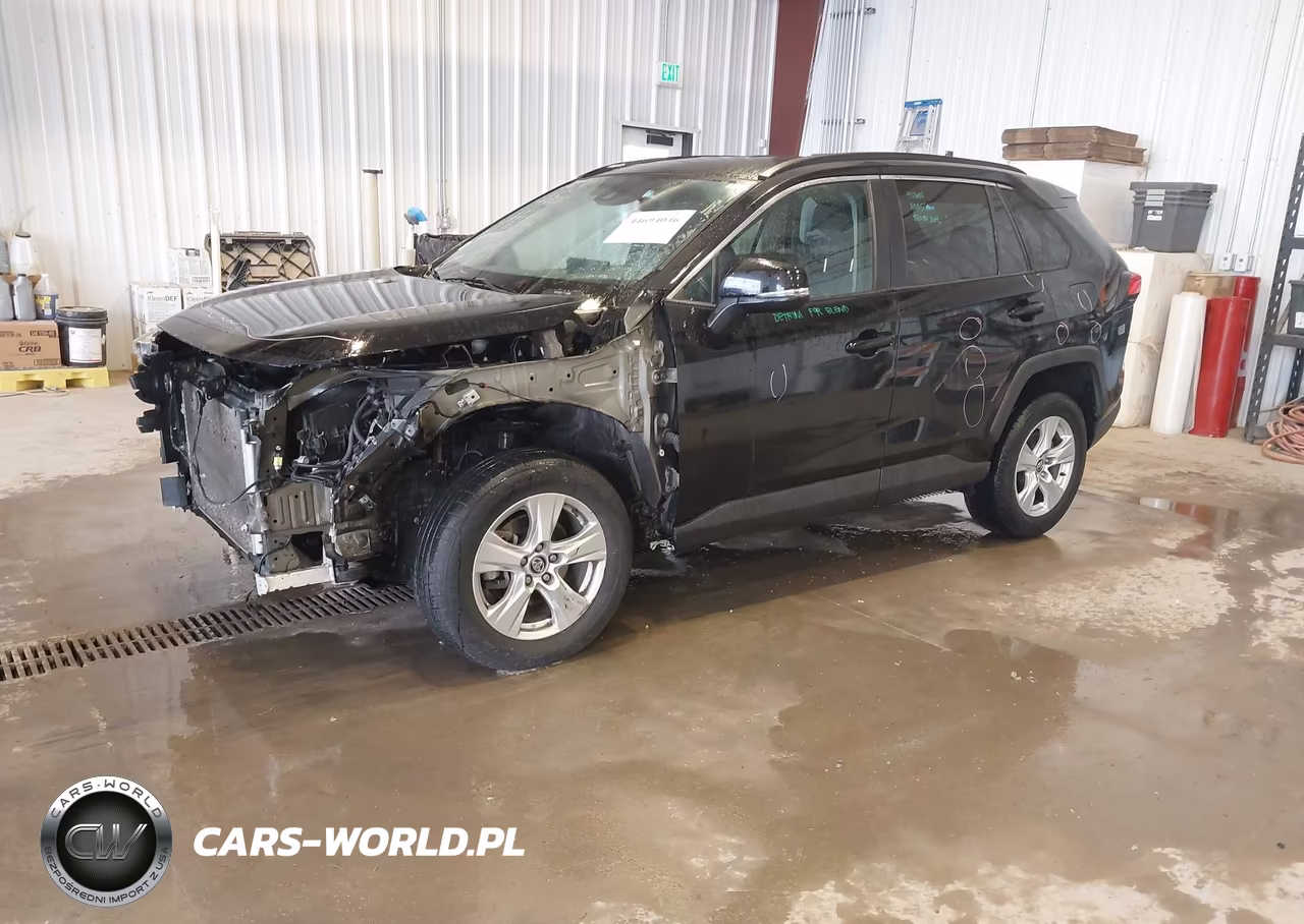 2020 Toyota Rav4 Xle VIN:2T3W1RFV4LC051338 - 2