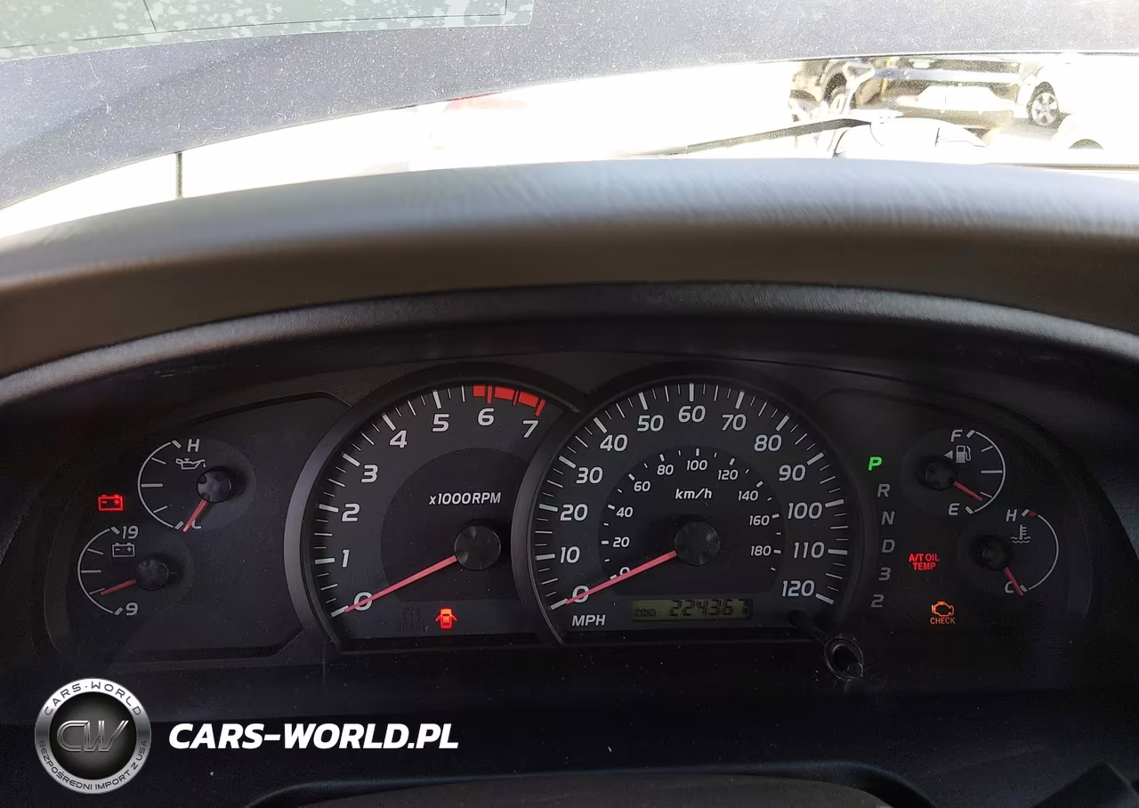 2005 Toyota Tundra Limited V8 VIN:5TBDT48165S470379 - 7