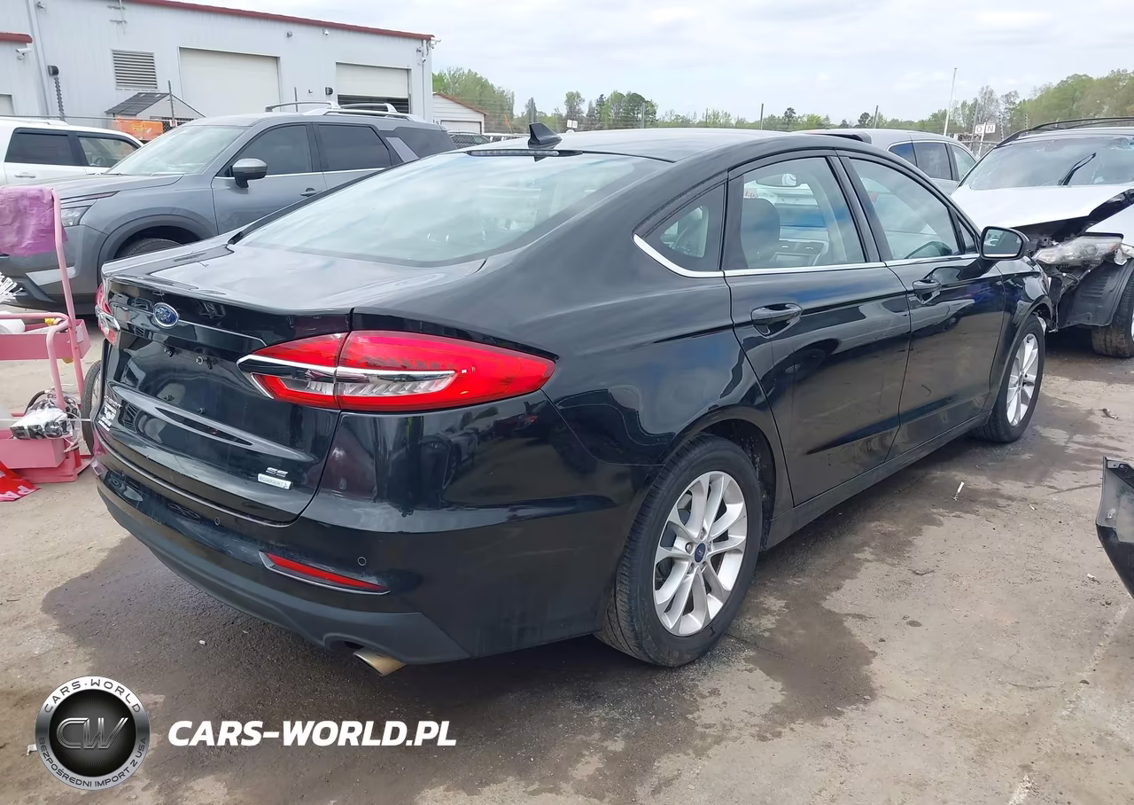 2020 Ford Fusion Se VIN:3FA6P0HD1LR103497 - 4