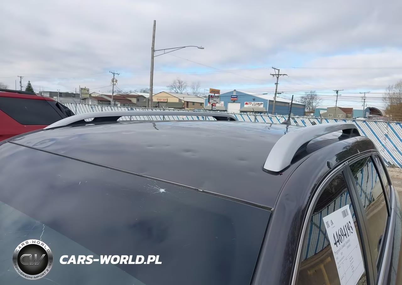 2018 Jeep Cherokee Latitude Plus Fwd VIN:1C4PJLLB3JD519399 - 17