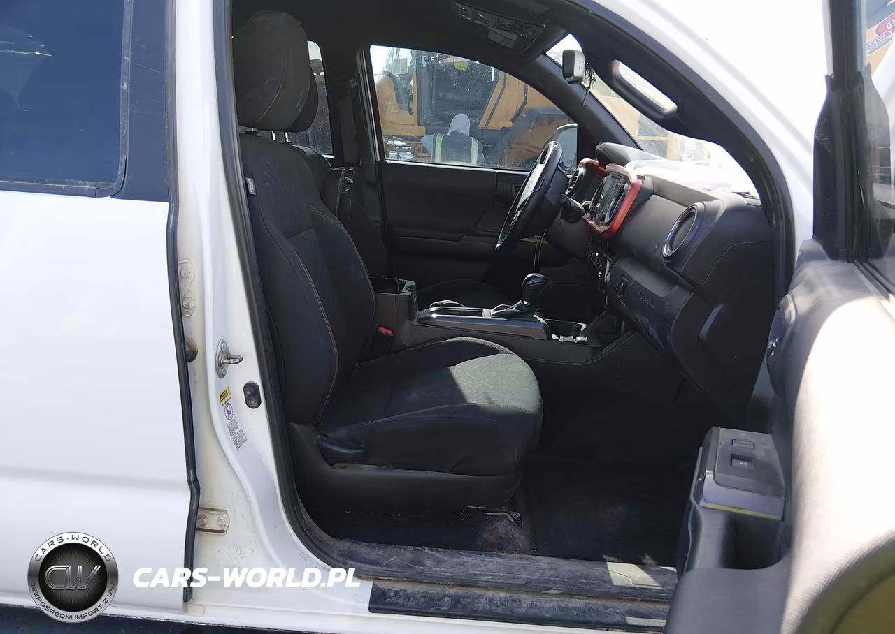 2016 Toyota Tacoma Trd Off Road VIN:3TMCZ5AN6GM012820 - 5