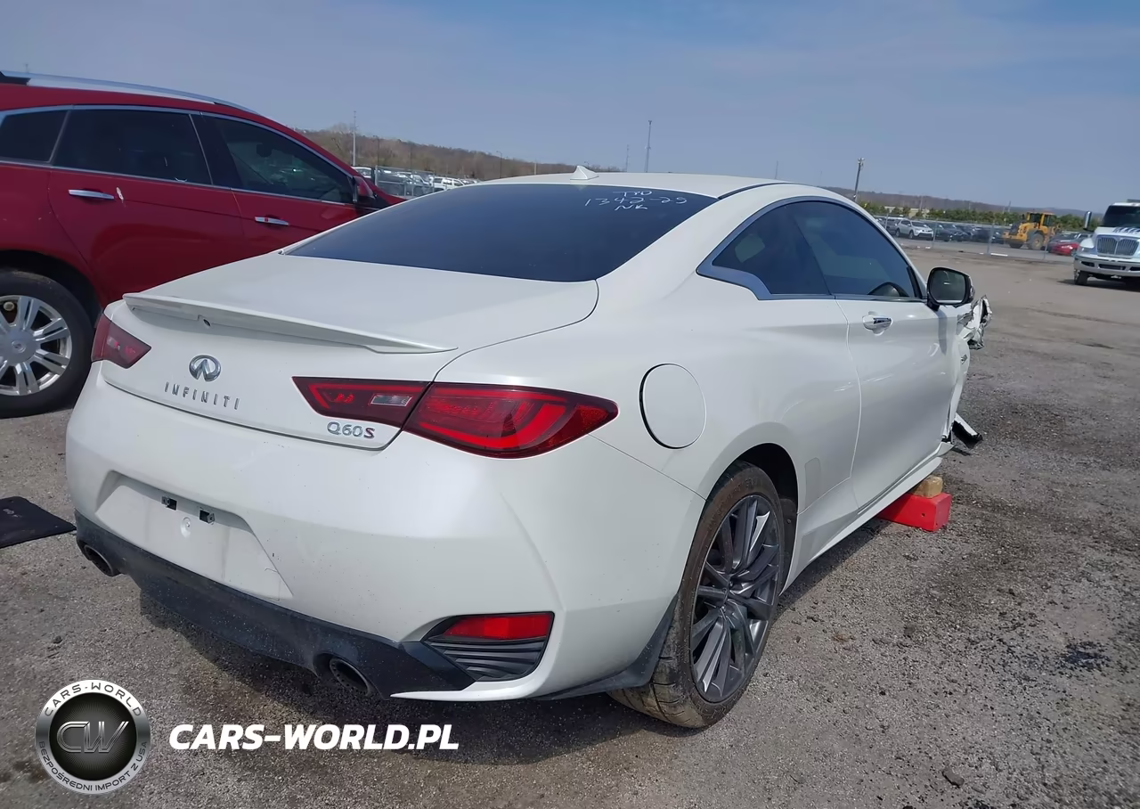 2017 Infiniti Q60 3.0T Red Sport 400 VIN:JN1FV7EK6HM610975 - 4