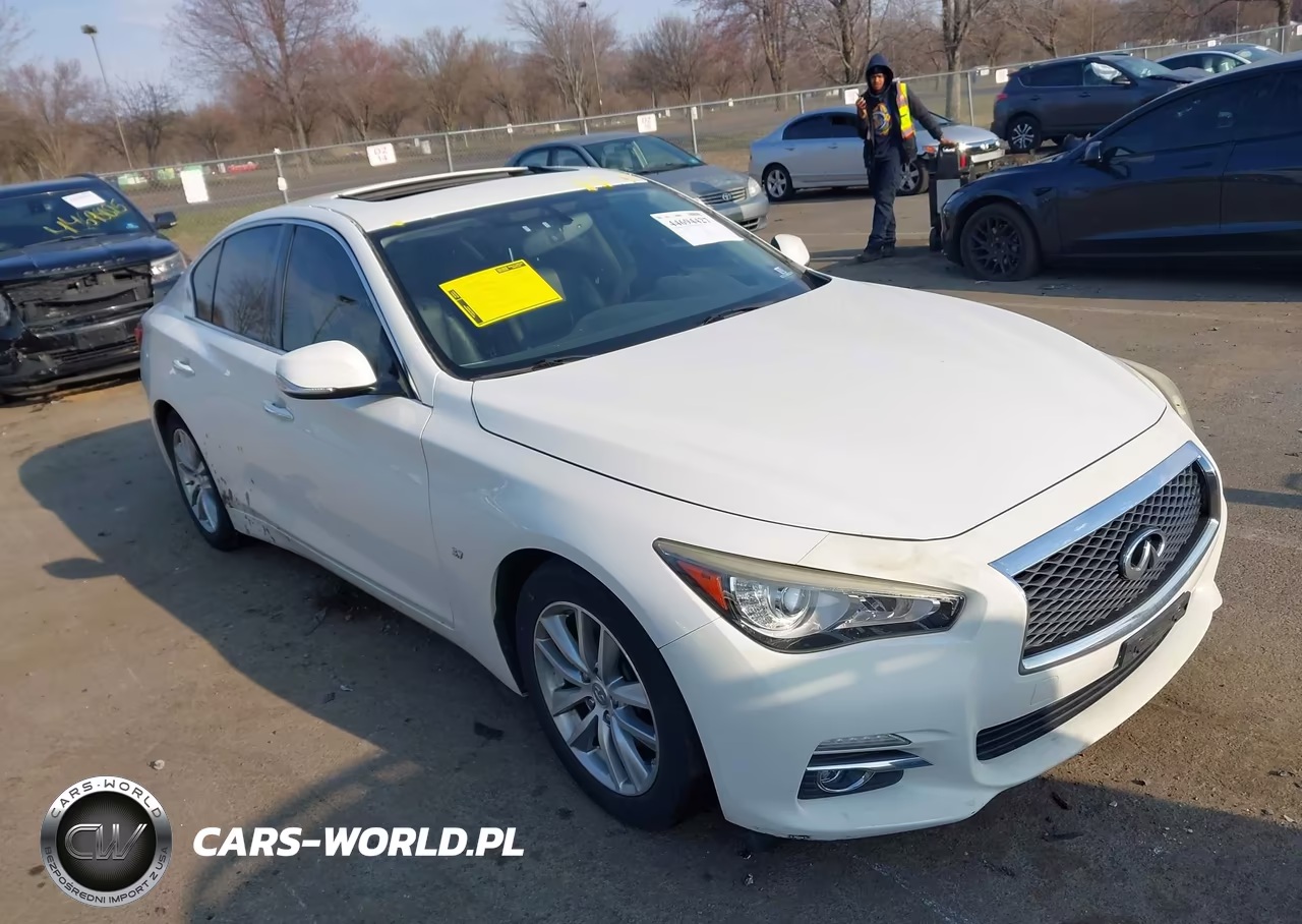 2015 Infiniti Q50 Premium-Sport