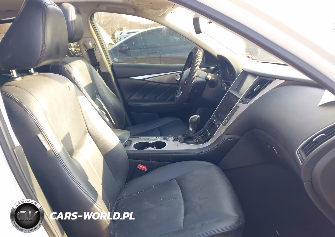 2015 Infiniti Q50 Premium-Sport VIN:JN1BV7APXFM355356 - 5