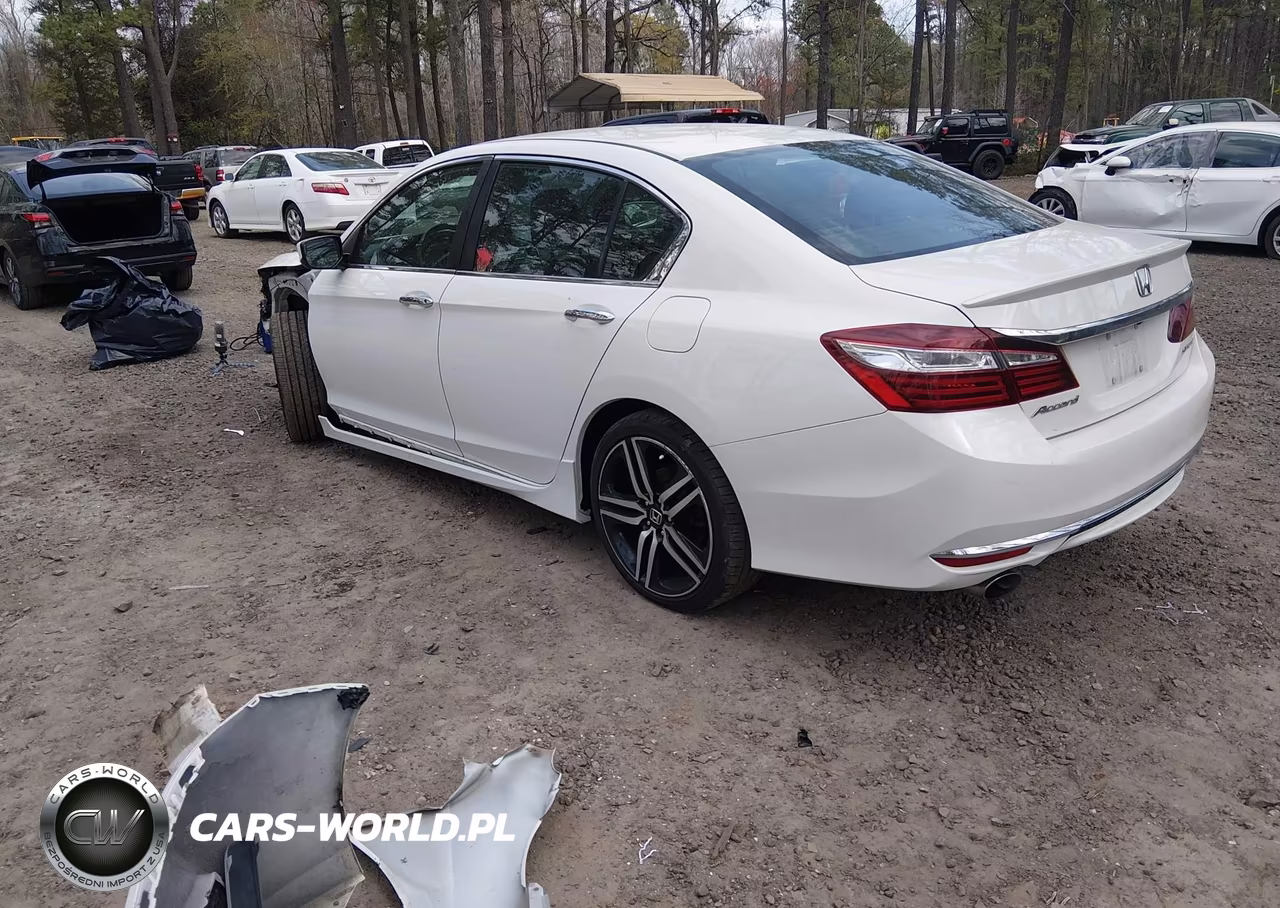 2017 Honda Accord Sport VIN:1HGCR2F56HA265207 - 3