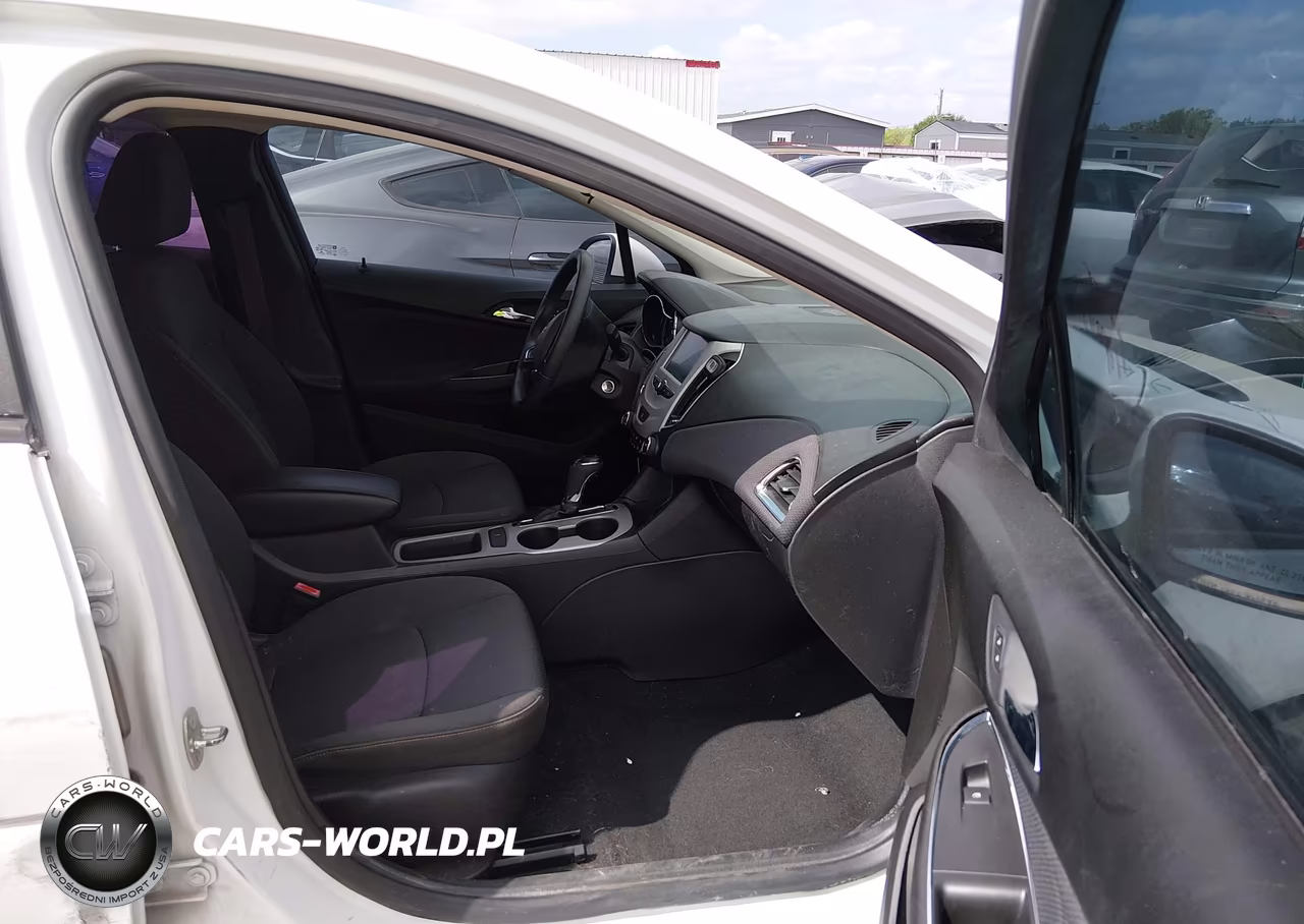 2017 Chevrolet Cruze Ls Auto VIN:1G1BC5SM2H7280741 - 5