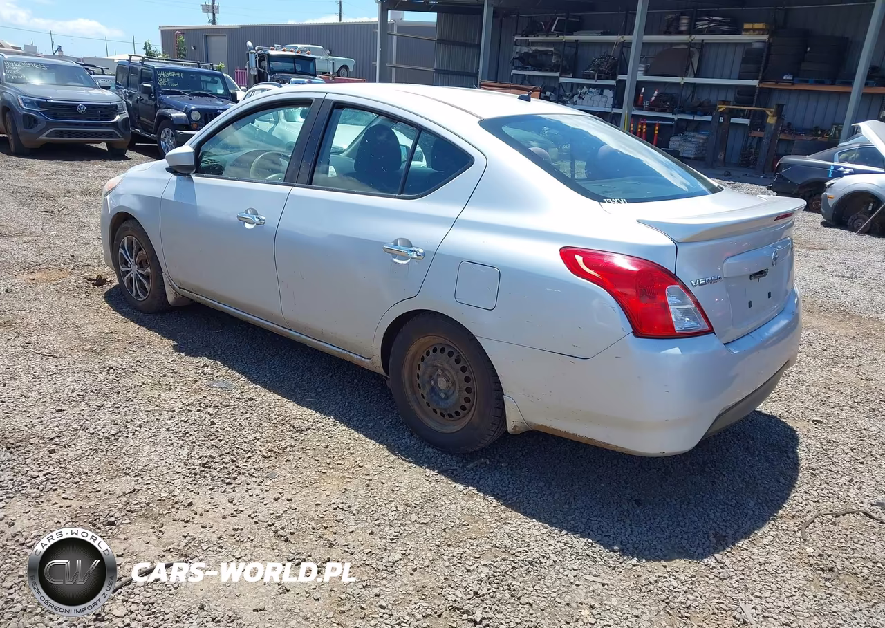 2018 Nissan Versa 1.6 Sv VIN:3N1CN7APXJL831015 - 3