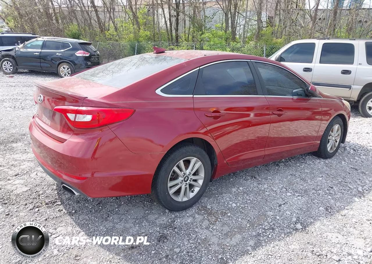 2015 Hyundai Sonata Se VIN:5NPE24AF3FH232680 - 4