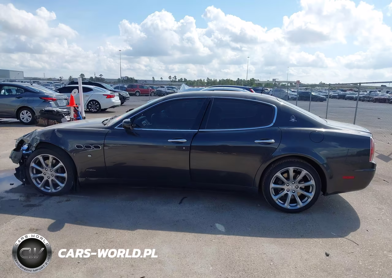 2007 Maserati Quattroporte Base Automatic-Executive Gt Automatic-Sport Gt Automatic VIN:ZAMFE39A470028379 - 14