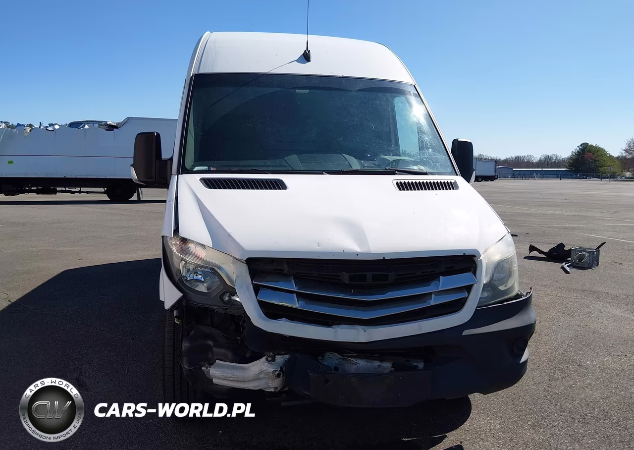 2017 Freightliner Sprinter 2500 VIN:WDYPE8CD6HP399596 - 11