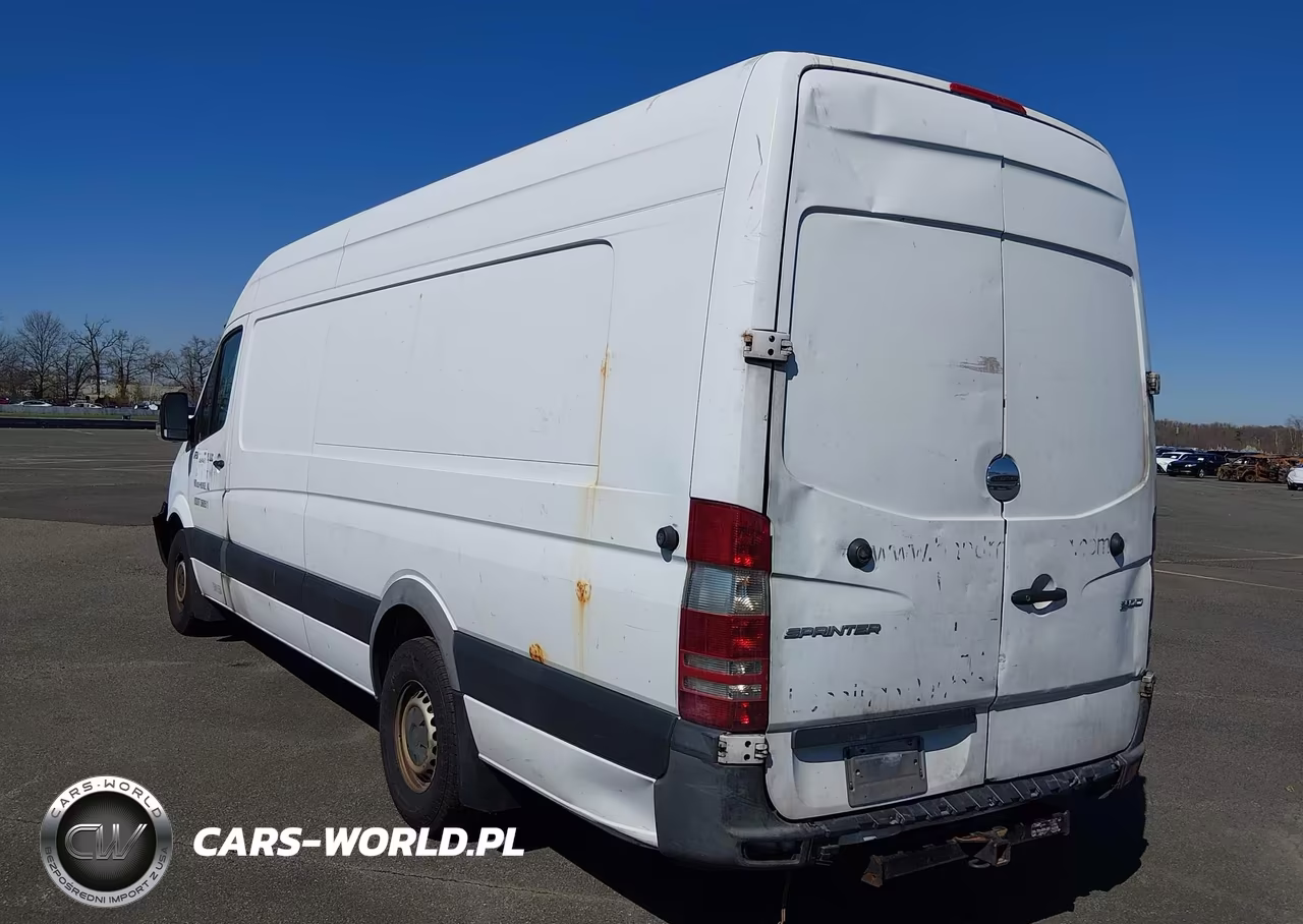 2017 Freightliner Sprinter 2500 VIN:WDYPE8CD6HP399596 - 3
