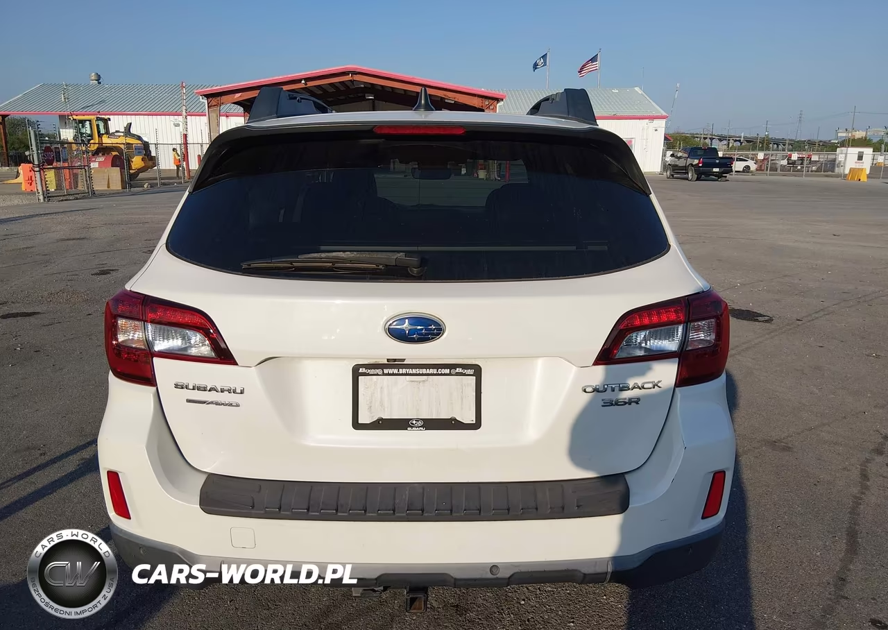 2017 Subaru Outback 3.6R Limited VIN:4S4BSENC4H3205281 - 16