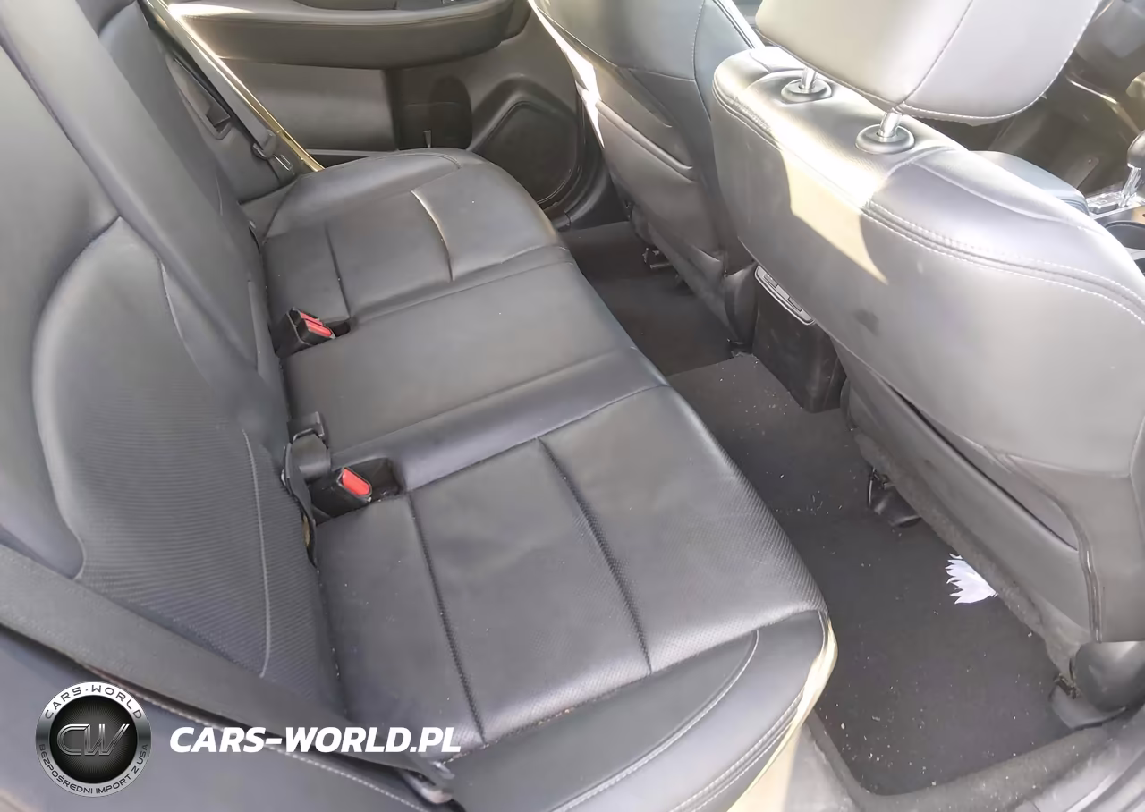 2017 Subaru Outback 3.6R Limited VIN:4S4BSENC4H3205281 - 8