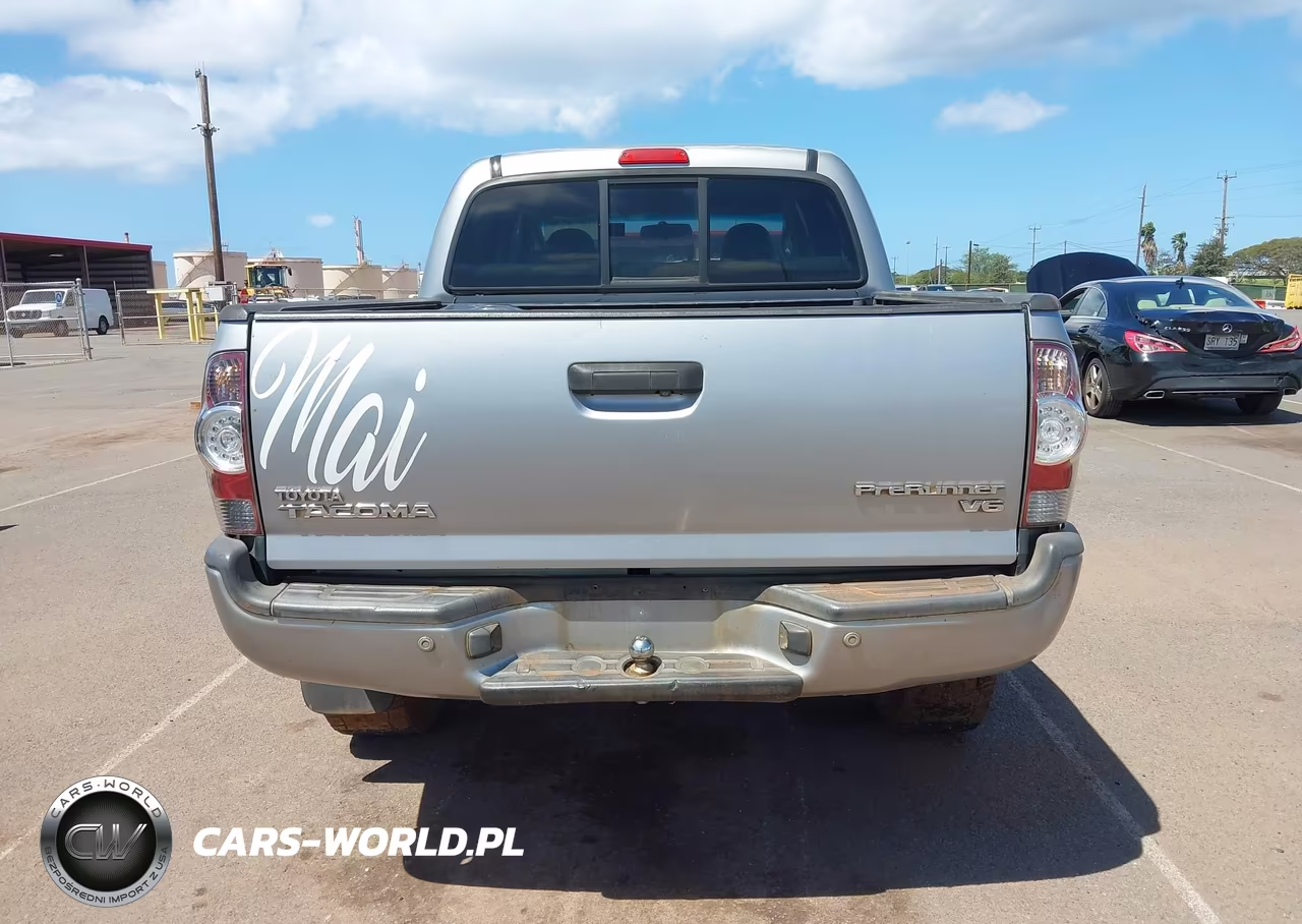 2014 Toyota Tacoma Prerunner V6 VIN:3TMJU4GNXEM166936 - 16