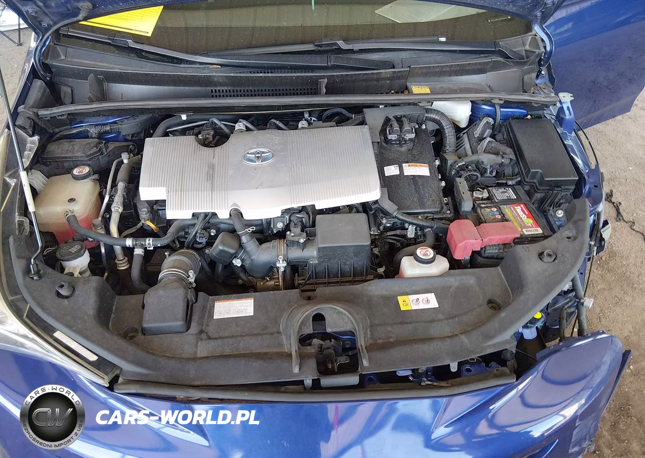 2017 Toyota Prius Three Touring VIN:JTDKARFUXH3532032 - 10