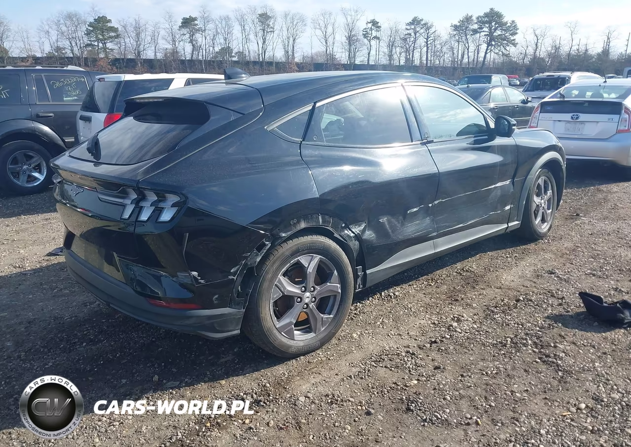 2021 Ford Mustang Mach-E Select VIN:3FMTK1SS5MMA59507 - 4