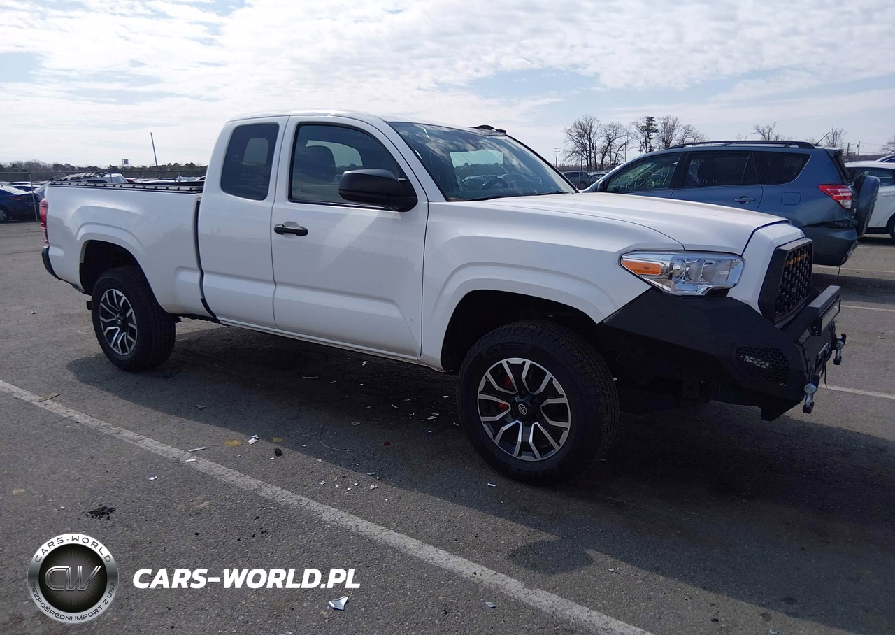 2022 Toyota Tacoma Sr