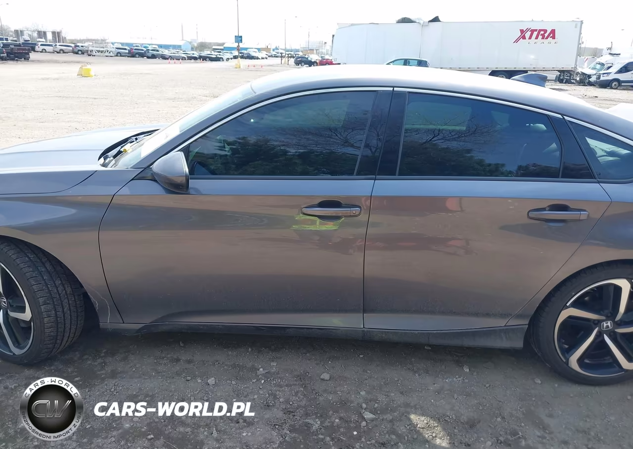 2018 Honda Accord Sport VIN:1HGCV1F35JA250725 - 14
