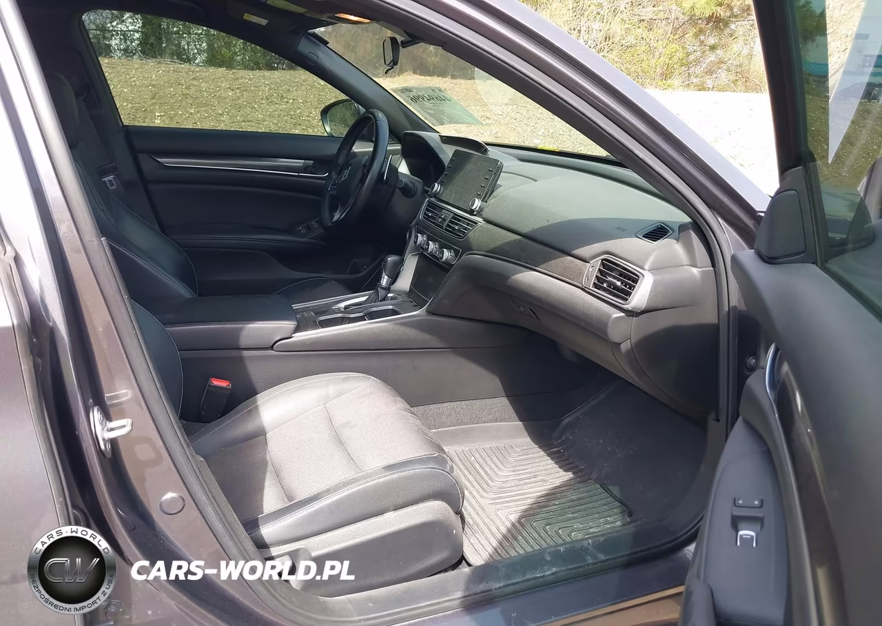 2018 Honda Accord Sport VIN:1HGCV1F35JA250725 - 5