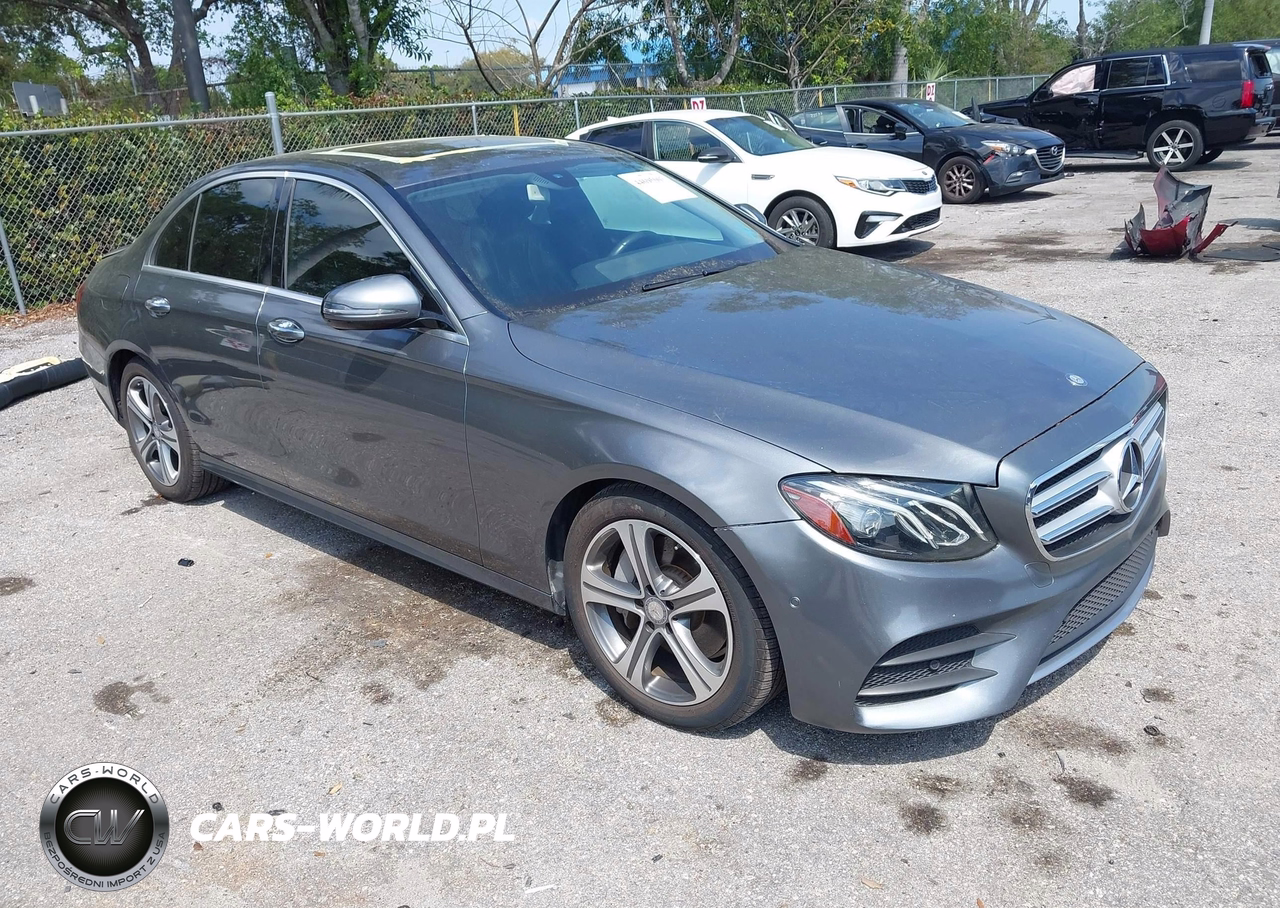 2017 Mercedes-Benz E 300