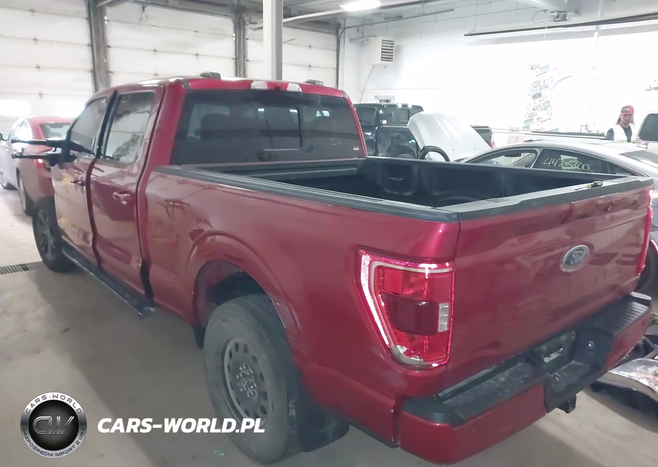 2022 Ford F-150 Xlt VIN:1FTFW1ED2NFA15808 - 3