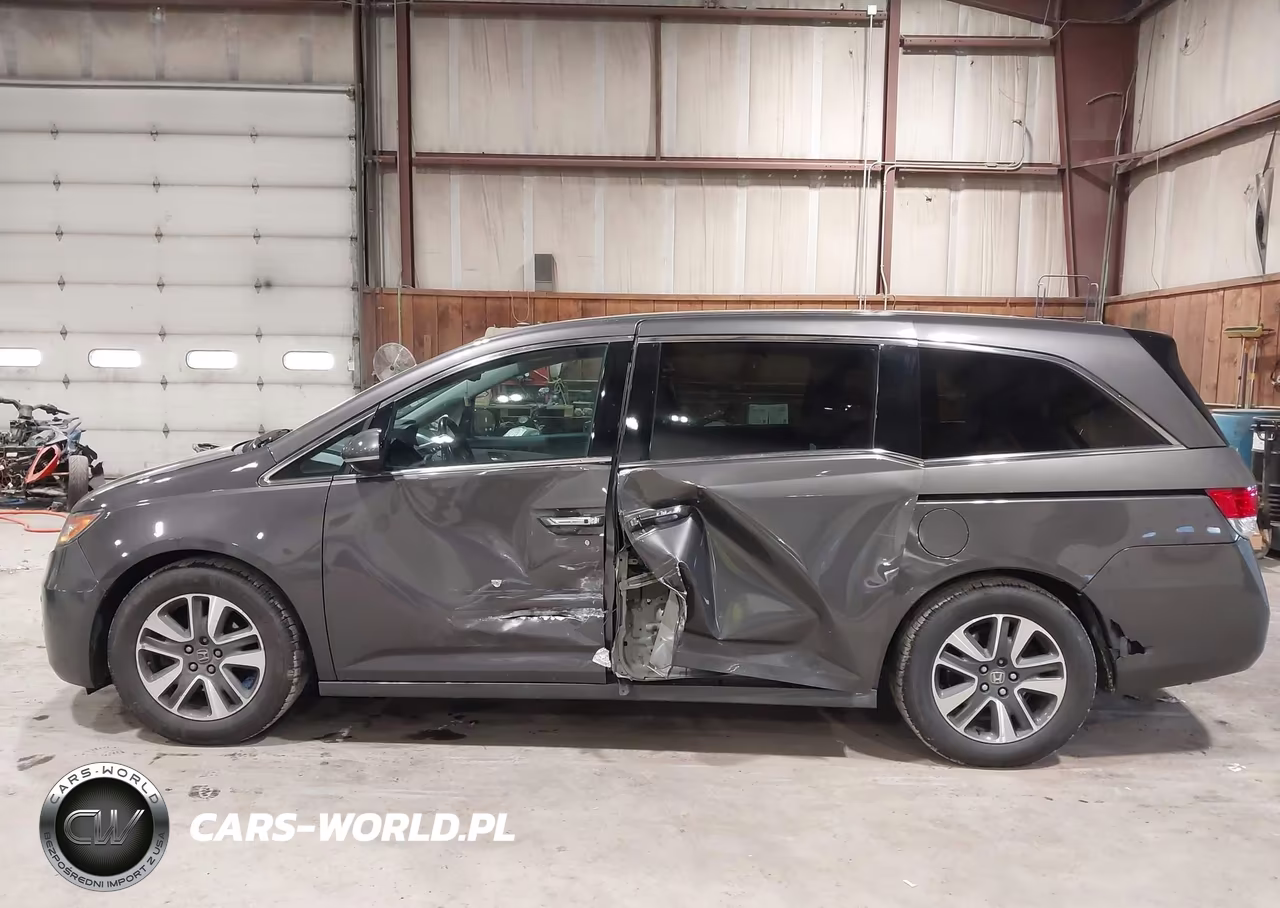 2016 Honda Odyssey Touring-Touring Elite VIN:5FNRL5H97GB091679 - 14