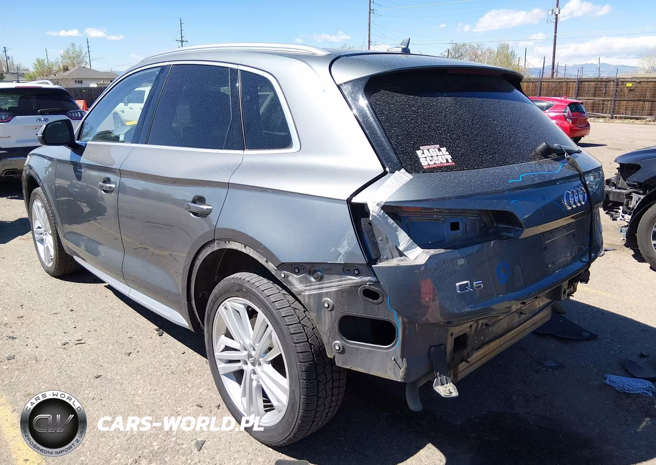 2018 Audi Q5 2.0T Premium-2.0T Tech Premium VIN:WA1BNAFY9J2016937 - 3