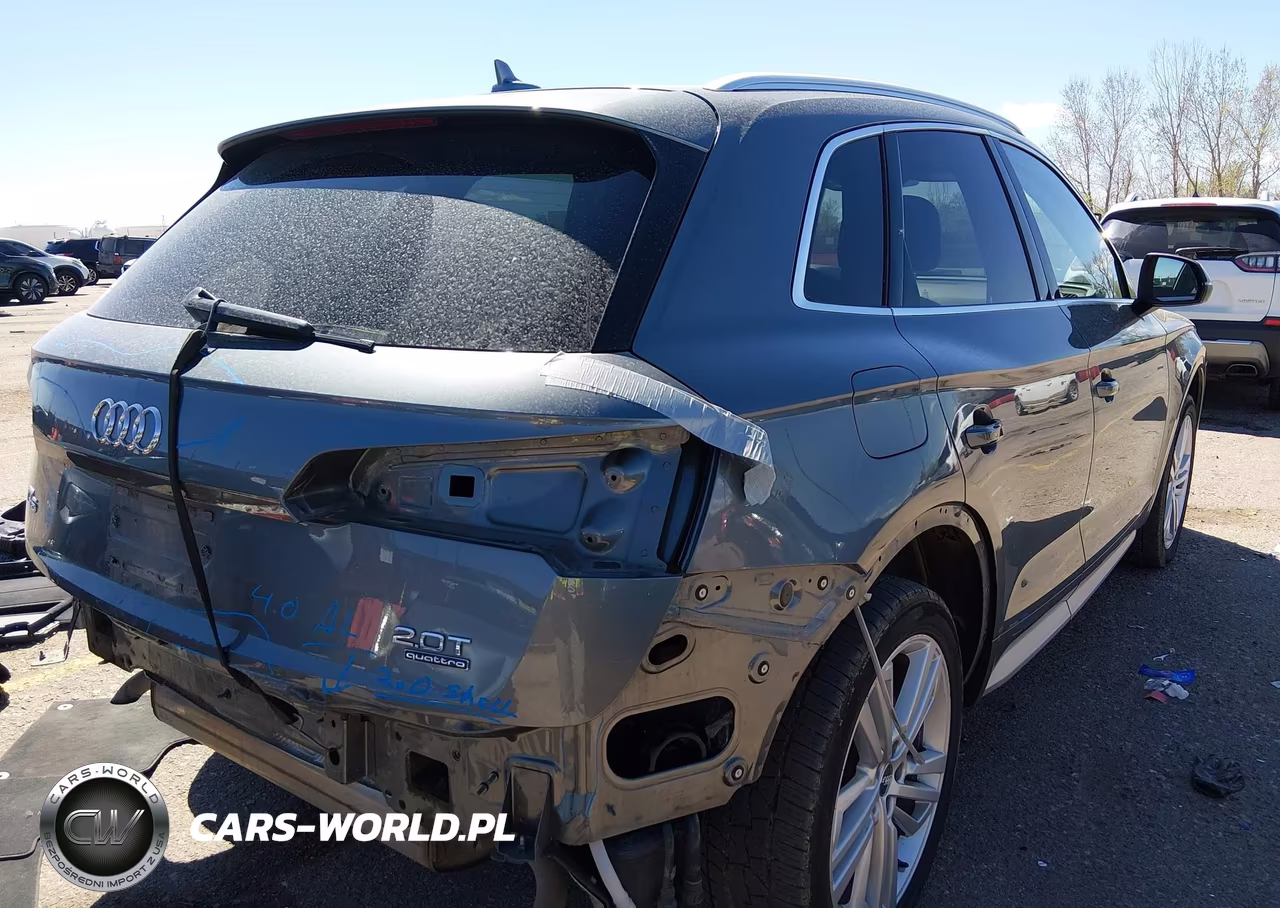 2018 Audi Q5 2.0T Premium-2.0T Tech Premium VIN:WA1BNAFY9J2016937 - 4