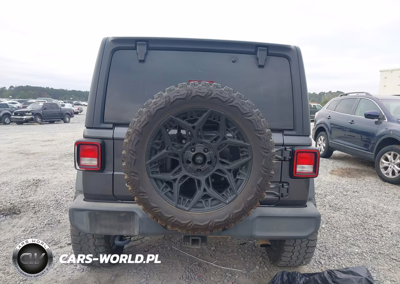 2020 Jeep Wrangler Unlimited Sport S 4X4 VIN:1C4HJXDN1LW224071 - 17