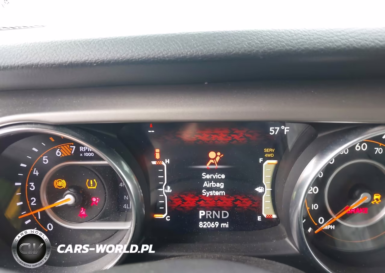 2020 Jeep Wrangler Unlimited Sport S 4X4 VIN:1C4HJXDN1LW224071 - 7