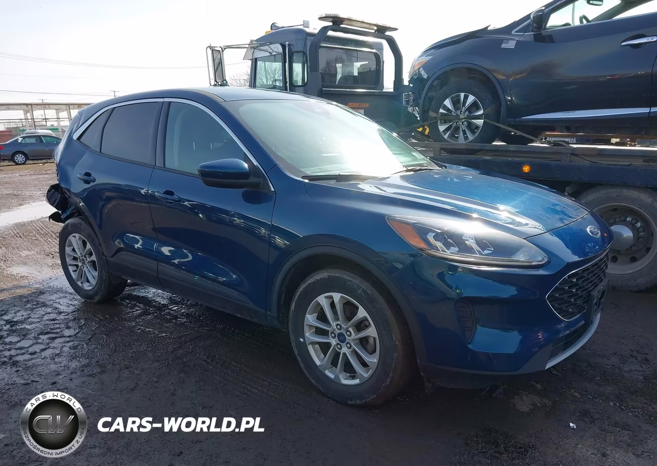 2020 Ford Escape Se