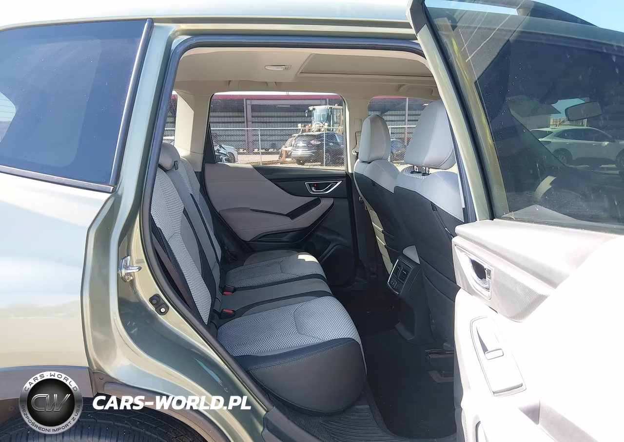 2021 Subaru Forester Premium VIN:JF2SKAJCXMH424361 - 8