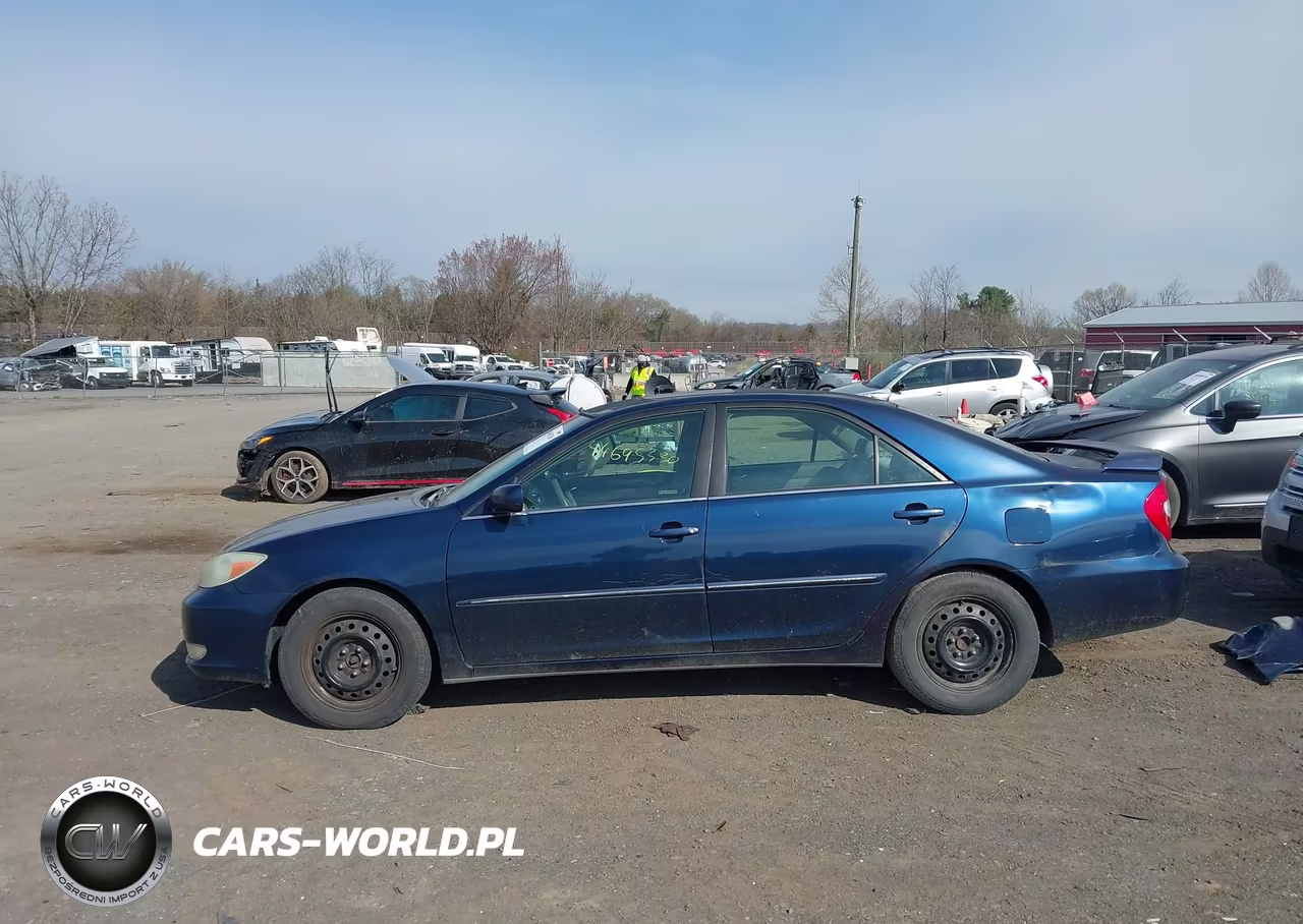 2003 Toyota Camry Xle VIN:4T1BE30K53U177777 - 15